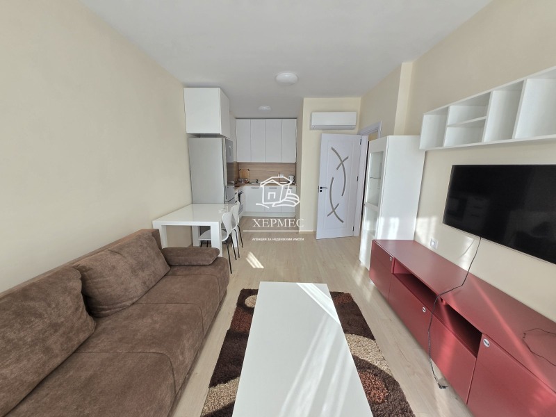 De inchiriat  1 dormitor Burgas , Sarafovo , 60 mp | 65002836