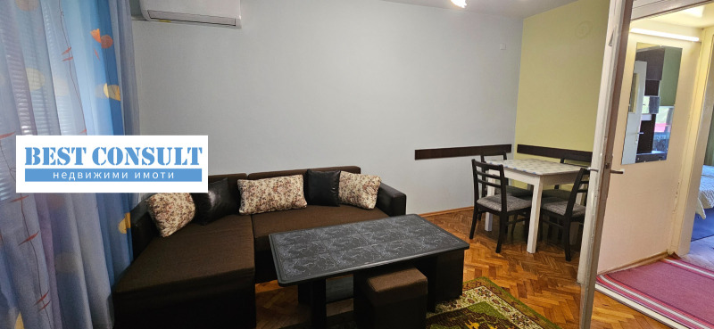 Kiadó  1 hálószoba Ruse , Zdravec , 60 négyzetméter | 45169793