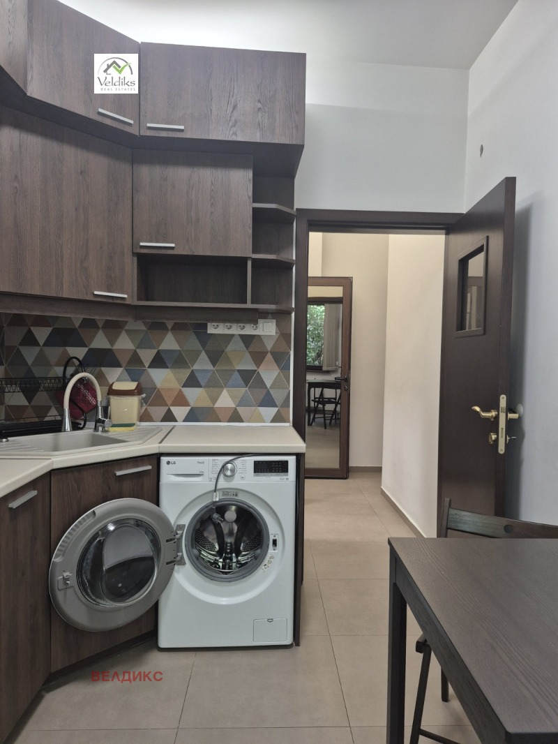 A louer  2 chambres Sofia , Tsentar , 86 m² | 40694203 - image [12]