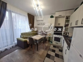 1 quarto Centar, Varna 1