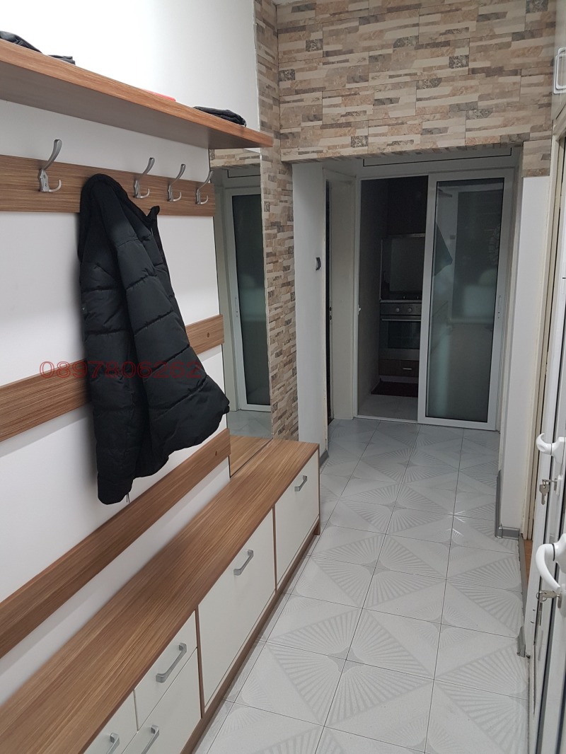 Дава под наем 3-СТАЕН, гр. София, Свобода, снимка 8 - Апартаменти - 53561792