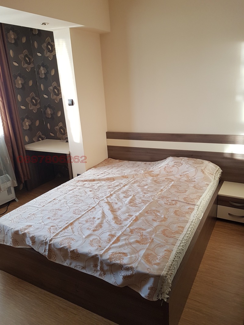 Дава под наем 3-СТАЕН, гр. София, Свобода, снимка 11 - Апартаменти - 53561792