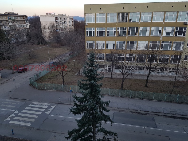 Дава под наем 3-СТАЕН, гр. София, Свобода, снимка 14 - Апартаменти - 53561792