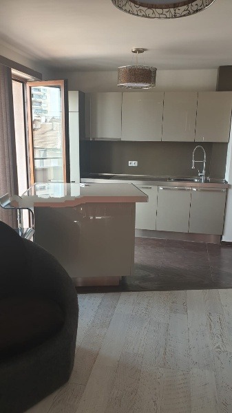 Дава под наем 3-СТАЕН, гр. Пловдив, Каменица 1, снимка 2 - Апартаменти - 53760902