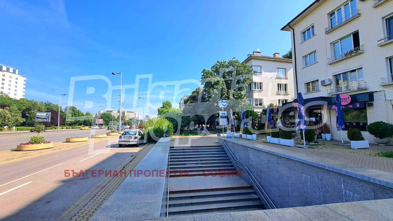 Издаје се  Бар; кафић Софија , Лозенец , 130 м2 | 46090598 - слика [2]