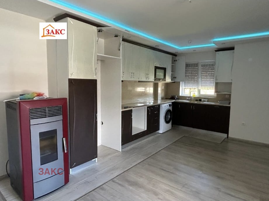 Дава под наем 3-СТАЕН, гр. Кърджали, Възрожденци, снимка 2 - Апартаменти - 53731451