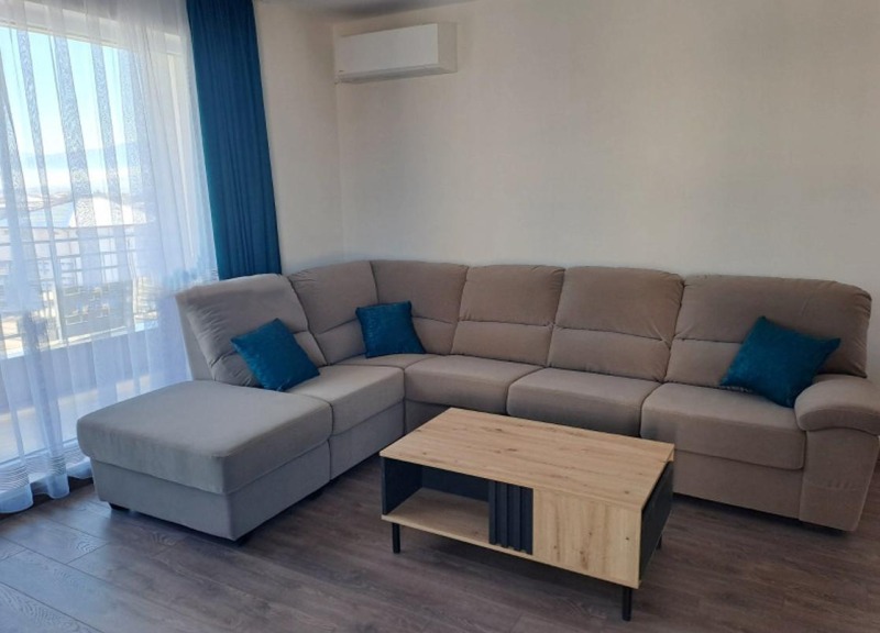 Дава под наем 3-СТАЕН, гр. Пловдив, Остромила