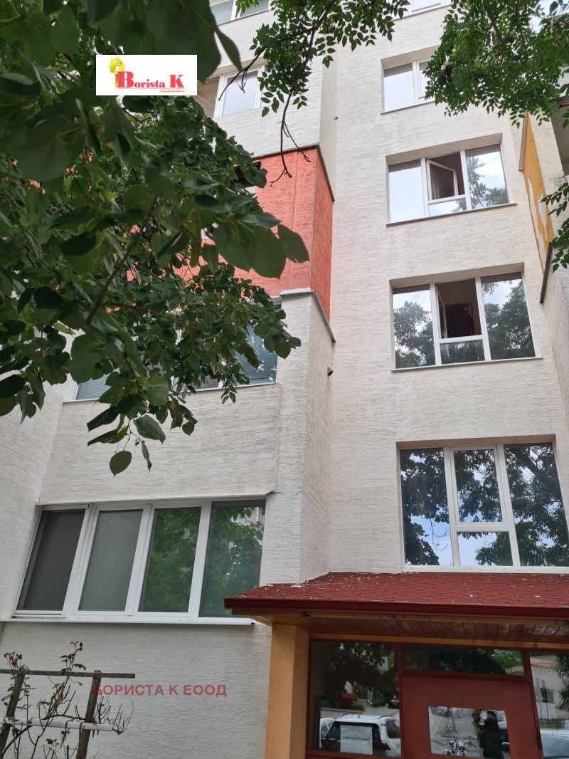 Издаје се  Студио Софија , Овча купел 2 , 45 м2 | 89163229
