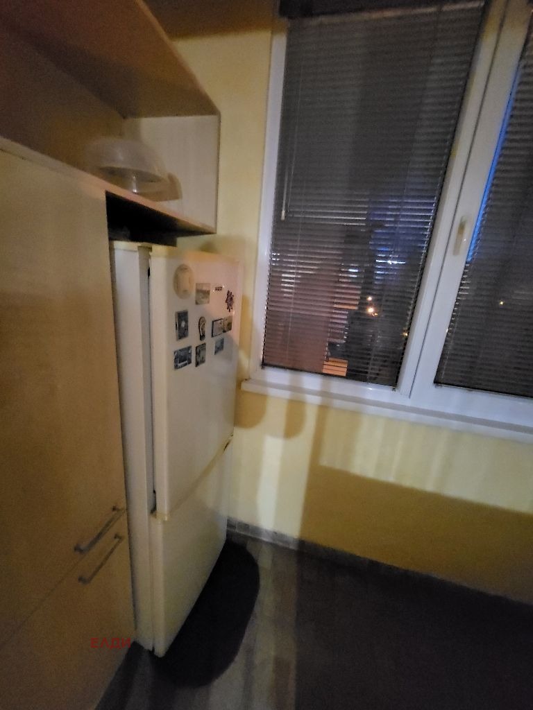 Дава под наем 2-СТАЕН, гр. София, Света Троица, снимка 6 - Апартаменти - 54796698