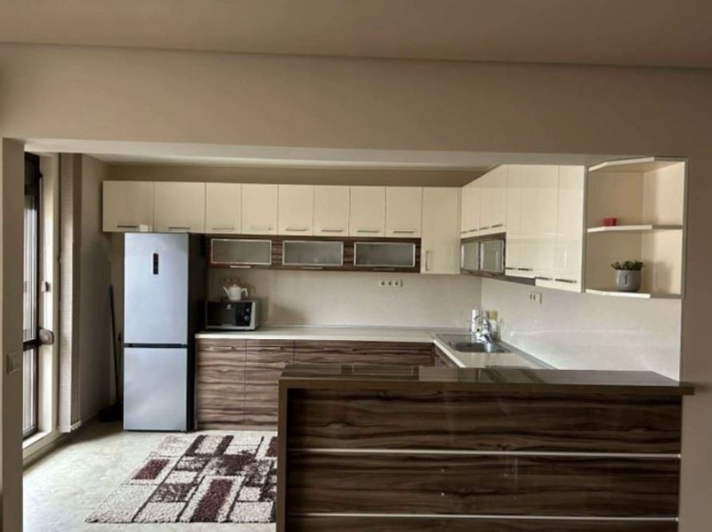 Дава под наем 3-СТАЕН, гр. София, Витоша, снимка 4 - Апартаменти - 53450280