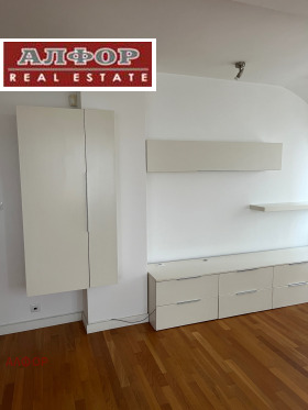 ���� ��� ���� 3-����� | Imot.bg � ����� ������ 8