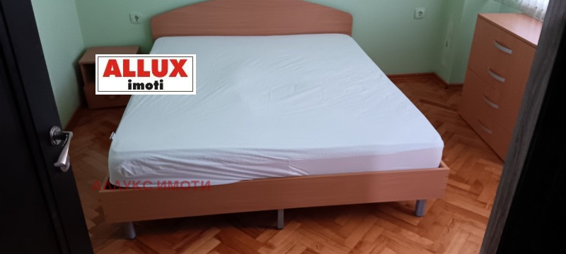 Издаје се  1 спаваћа соба Русе , Цветница , 60 м2 | 14005228 - слика [8]