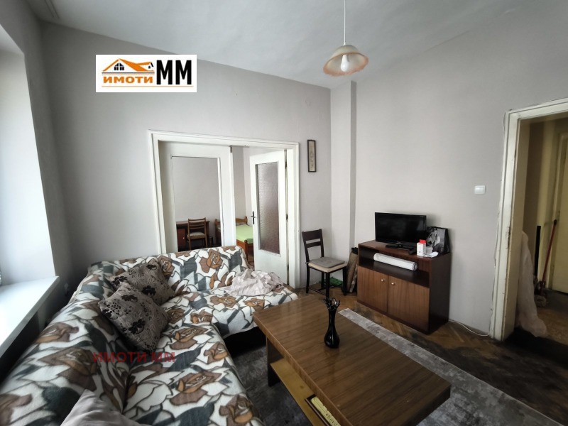 Vuokrattavana  2 makuuhuonetta Plovdiv , Tsentar , 100 neliömetriä | 60253079