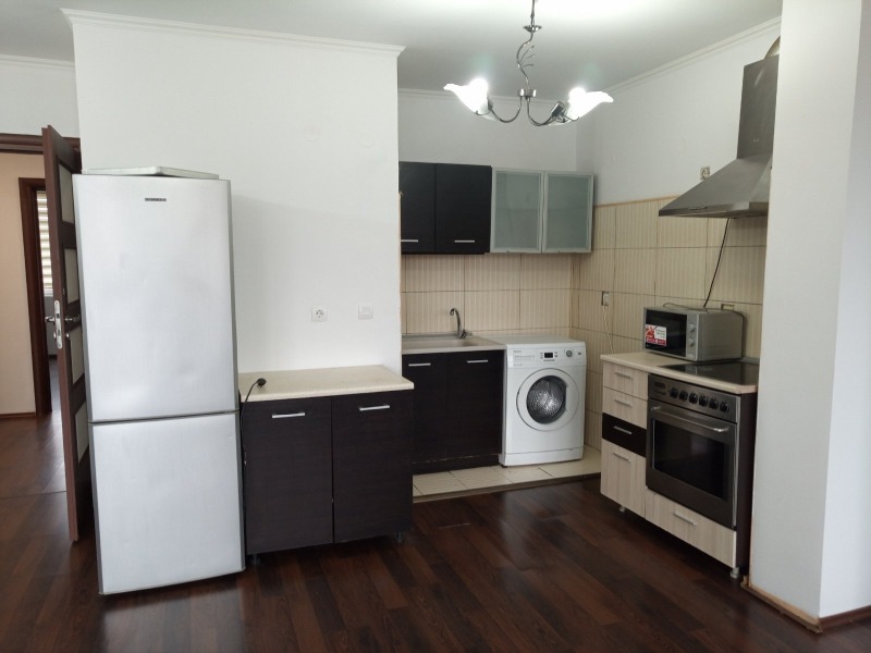K pronájmu  Pokoj Sofia , Centar , 18 m2 | 83124998 - obraz [5]