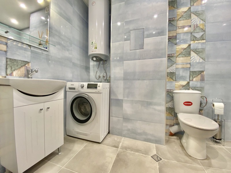 Zu vermieten  1 Schlafzimmer Burgas , Slawejkow , 70 qm | 66711073 - Bild [7]