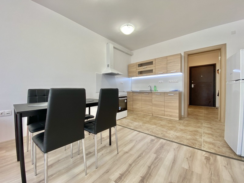 Zu vermieten  1 Schlafzimmer Burgas , Slawejkow , 70 qm | 66711073 - Bild [3]