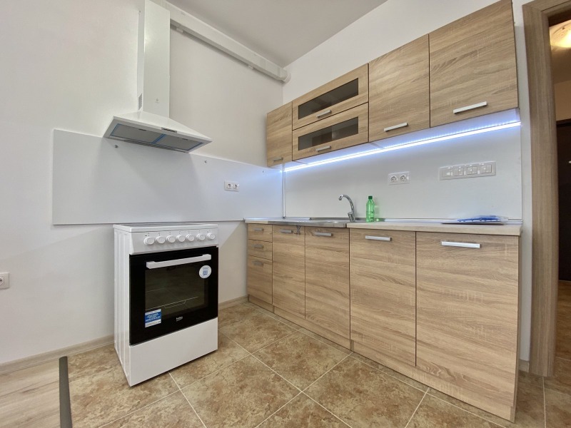 Zu vermieten  1 Schlafzimmer Burgas , Slawejkow , 70 qm | 66711073 - Bild [4]