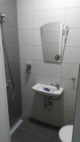 ���� ��� ���� 3-����� | Imot.bg � ����� ������ 9