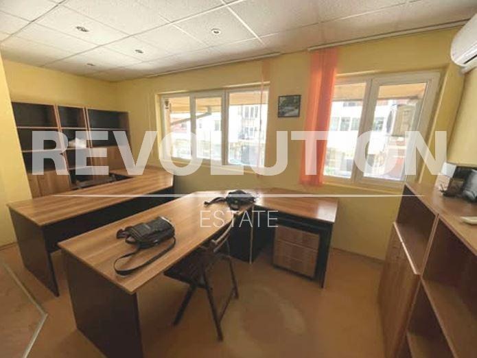 Para alugar  Escritório Varna , Liatno kino Trakiia , 65 m² | 51064984 - imagem [2]