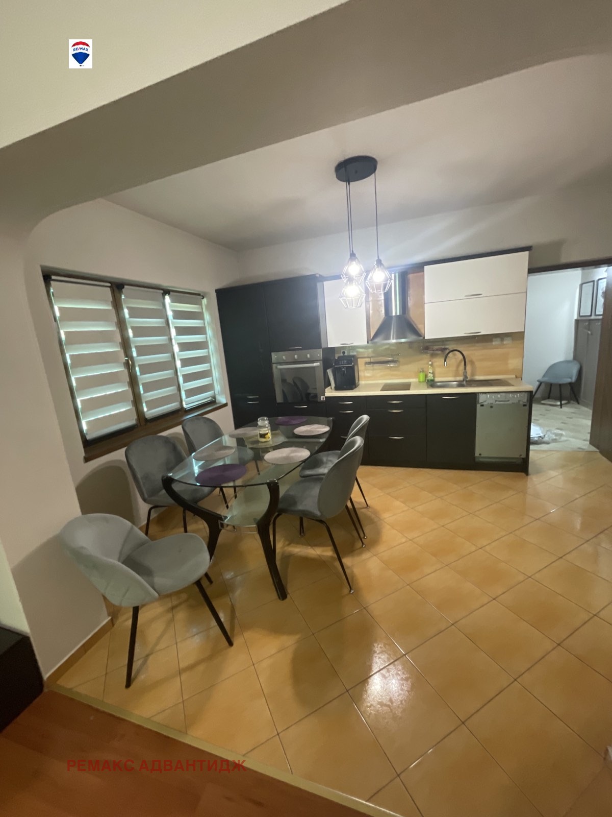 Дава под наем 3-СТАЕН, гр. Пловдив, Младежки Хълм, снимка 2 - Апартаменти - 51297354