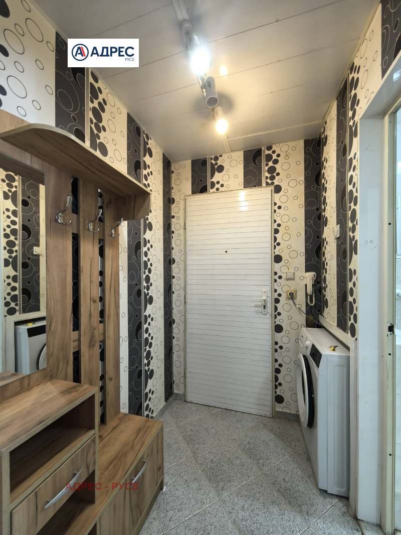 De inchiriat  Studio Ruse , Țentâr , 50 mp | 23674376 - imagine [11]