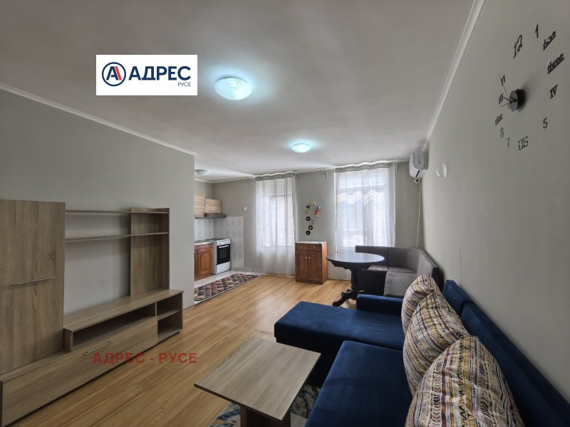 De inchiriat  Studio Ruse , Țentâr , 50 mp | 23674376