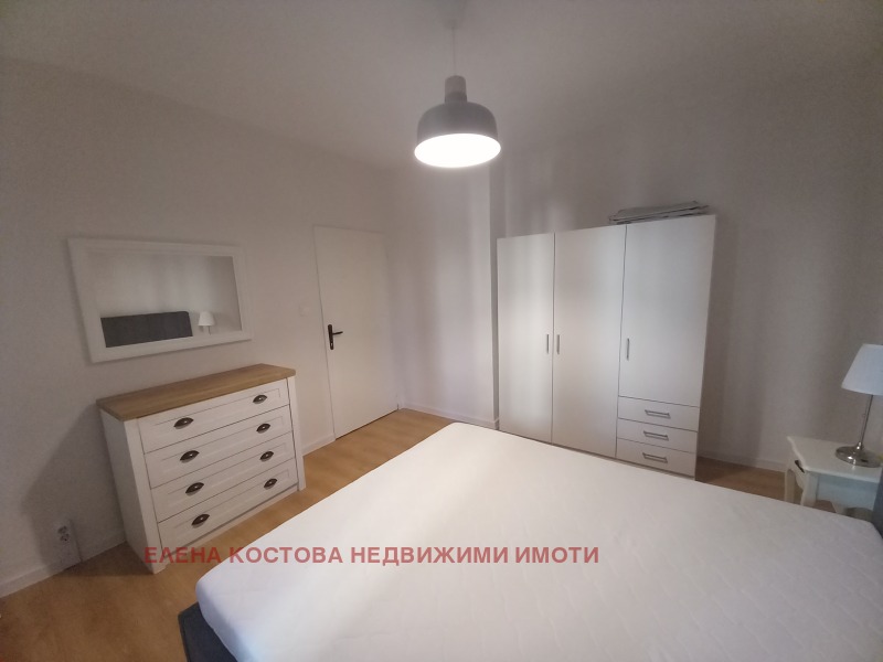 Te huur  1 slaapkamer Sofia , Zona B-5 , 67 m² | 90168865 - afbeelding [4]