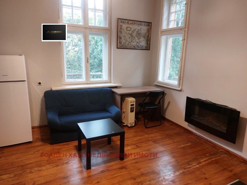 Te huur  Studio Sofia , Tsentar , 60 m² | 14034775 - afbeelding [2]