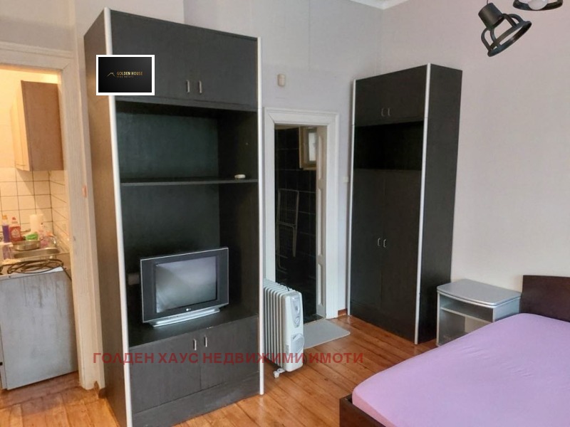 Te huur  Studio Sofia , Tsentar , 60 m² | 14034775 - afbeelding [7]