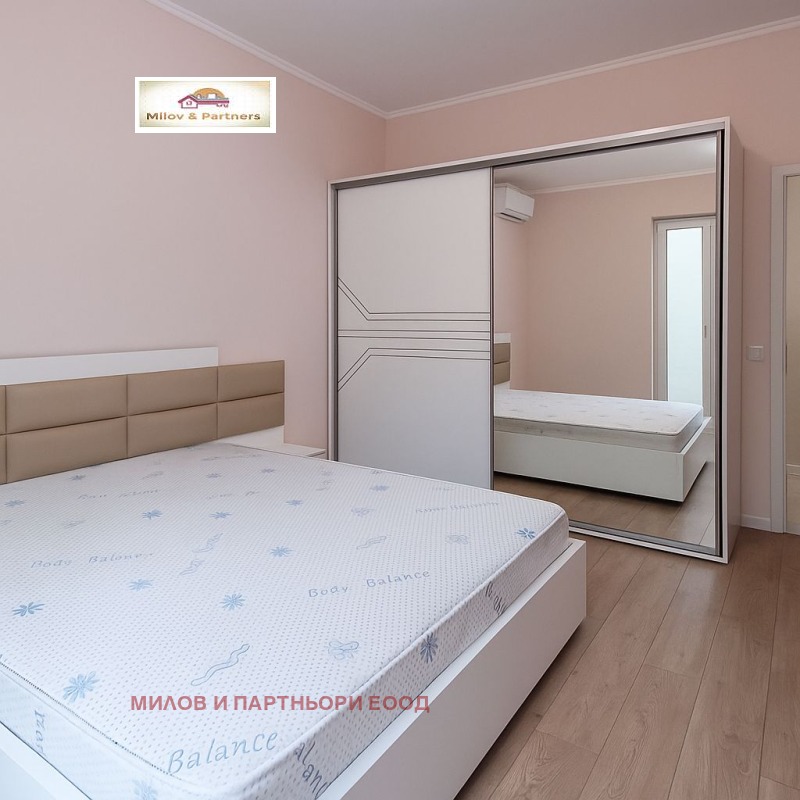 Дава под наем 3-СТАЕН, гр. София, Изток, снимка 4 - Апартаменти - 52648701