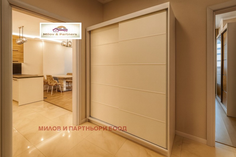 Дава под наем 3-СТАЕН, гр. София, Изток, снимка 6 - Апартаменти - 52648701