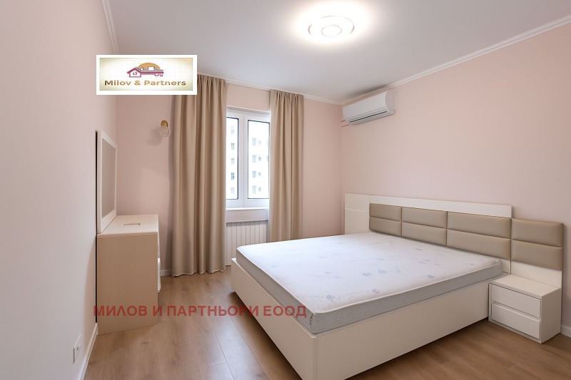 Дава под наем 3-СТАЕН, гр. София, Изток, снимка 3 - Апартаменти - 52648701