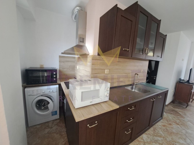 Дава под наем 3-СТАЕН, гр. Варна, Център, снимка 4 - Апартаменти - 52651416