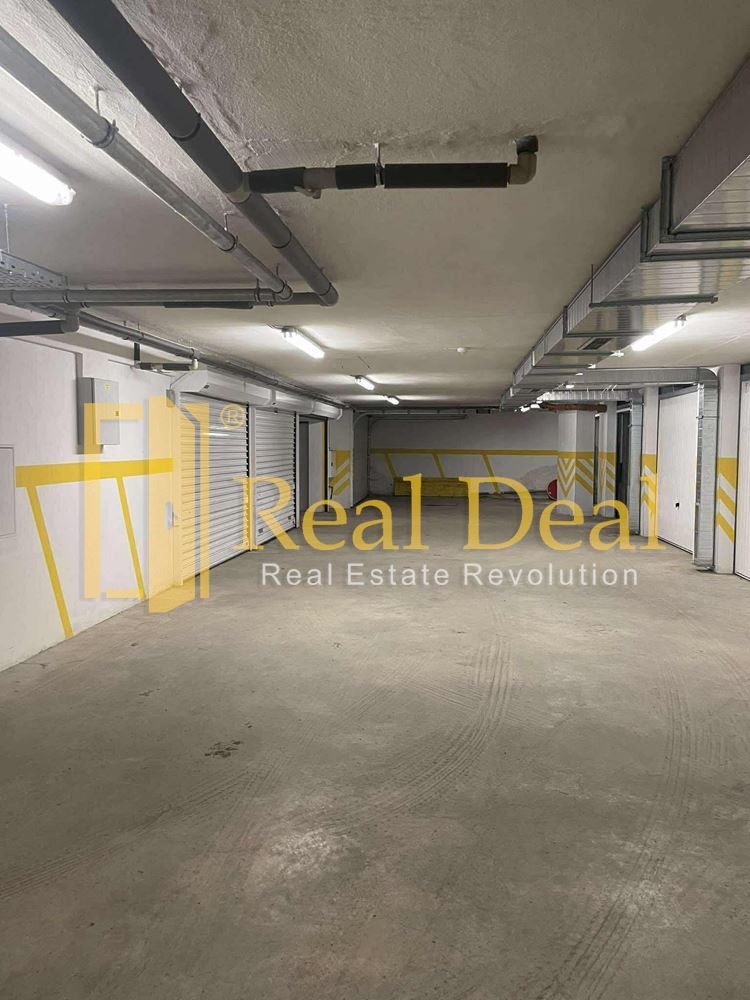 Дава под наем ГАРАЖ, ПАРКОМЯСТО, гр. София, Редута, снимка 3 - Гаражи и паркоместа - 52852652