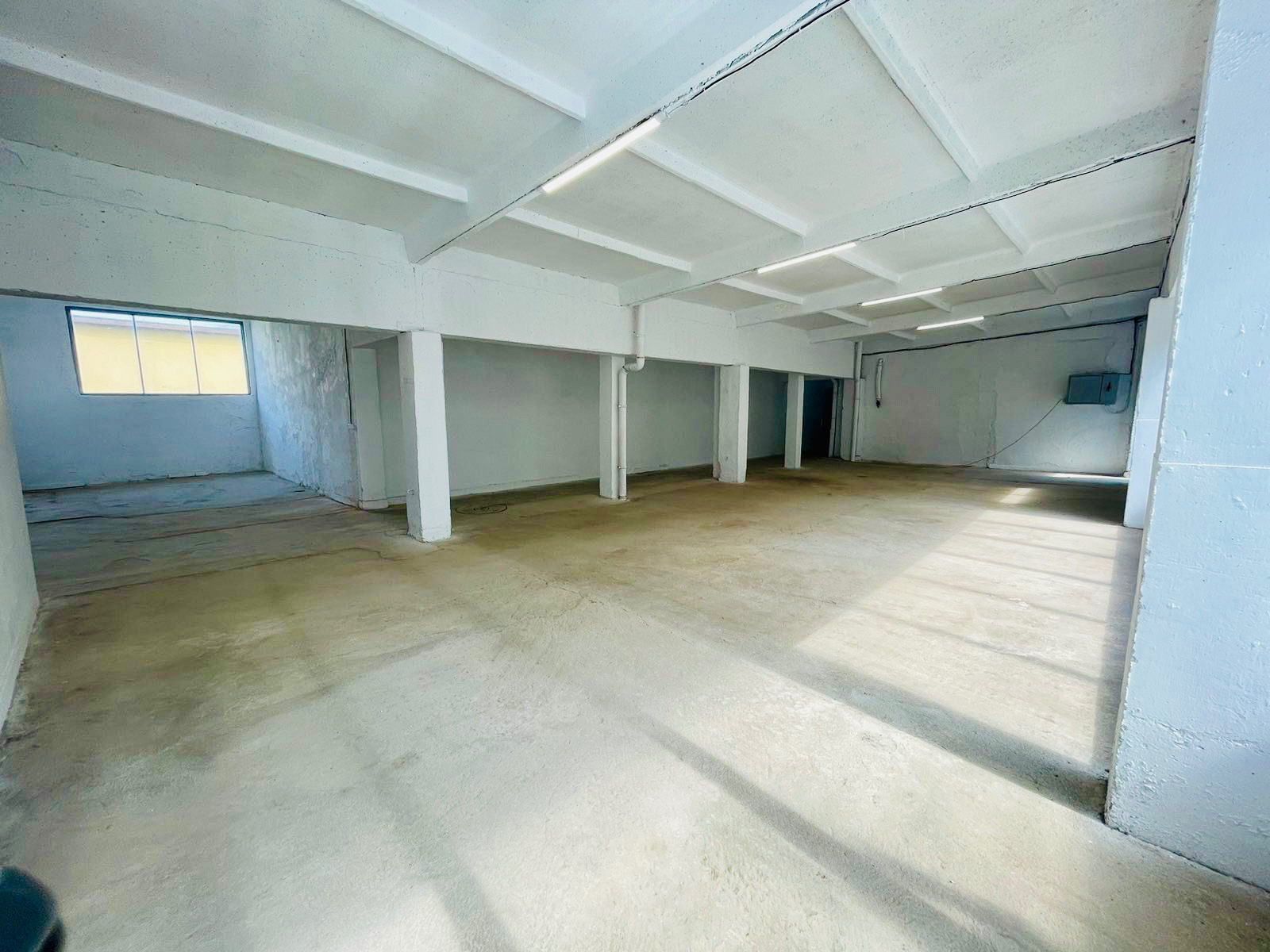 Дава под наем СКЛАД, гр. Благоевград, Първа промишлена зона