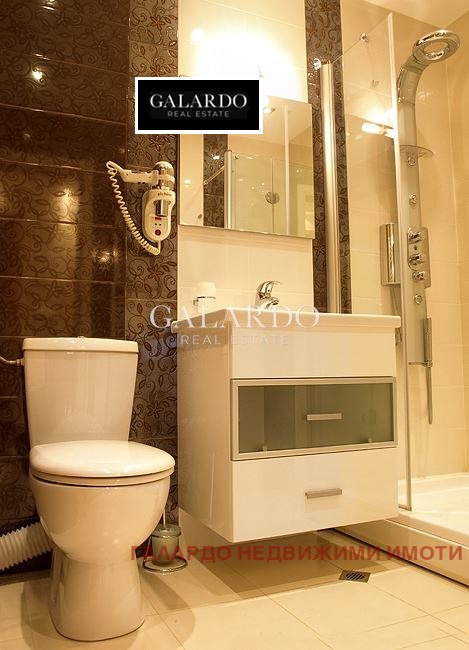 Дава под наем 4-СТАЕН, гр. София, Лозенец, снимка 3 - Апартаменти - 51118793