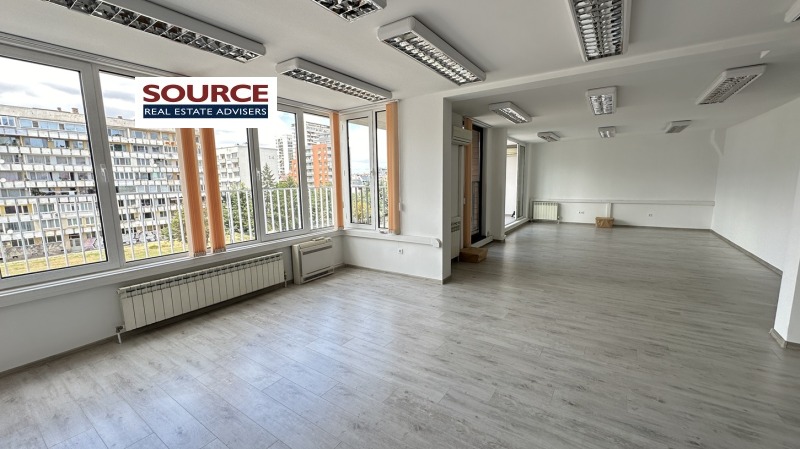 A louer  Bureau Sofia , Borovo , 369 m² | 26113691 - image [6]