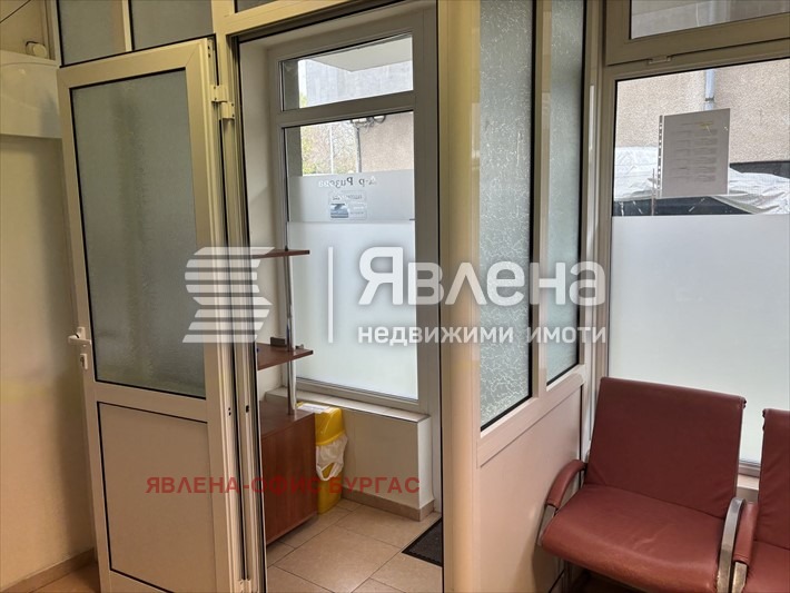 Дава под наем ОФИС, гр. Бургас, Лазур, снимка 2 - Офиси - 54372178
