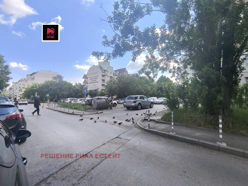 En renta  Comercio Sofia , Borovo , 208 metros cuadrados | 77026512 - imagen [16]