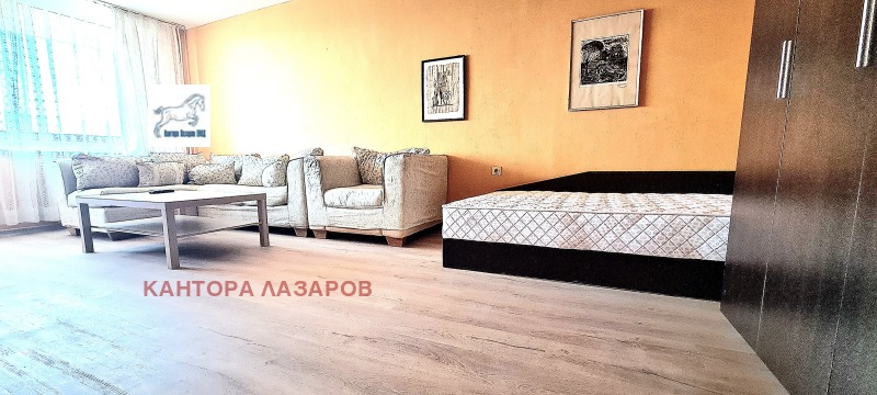 De inchiriat  Studio Sofia , Zona B-5 , 56 mp | 20422829 - imagine [3]