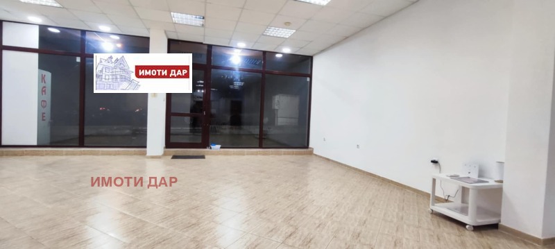 Дава под наем МАГАЗИН, гр. Варна, Левски 2, снимка 3 - Магазини - 52359566
