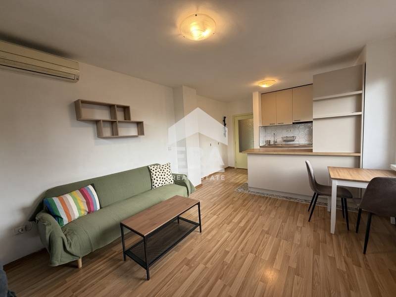В оренду  1 спальня София , Студентски град , 65 кв.м | 35494784