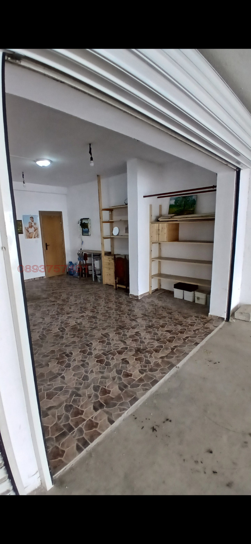 Дава под наем ГАРАЖ, ПАРКОМЯСТО, гр. Смолян, Невястата, снимка 3 - Гаражи и паркоместа - 52911734
