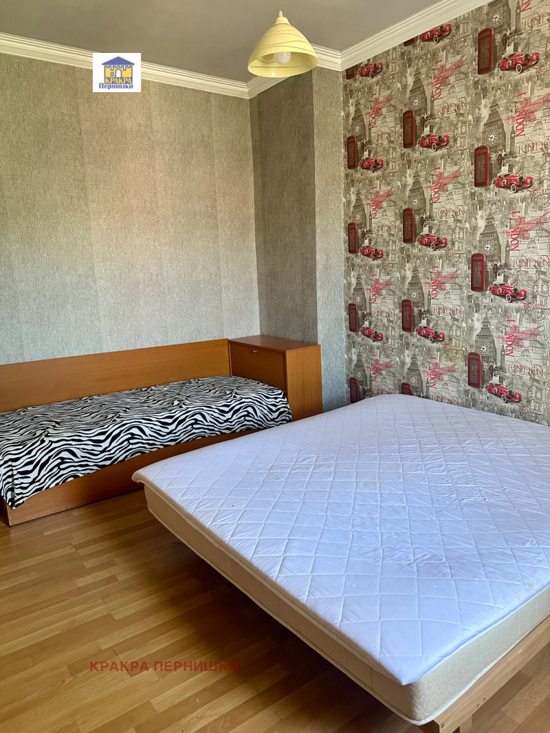 A louer  2 chambres Pernik , Tsentar , 78 m² | 82043699 - image [2]