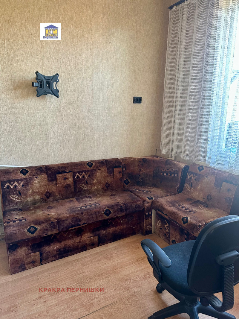A louer  2 chambres Pernik , Tsentar , 78 m² | 82043699 - image [3]