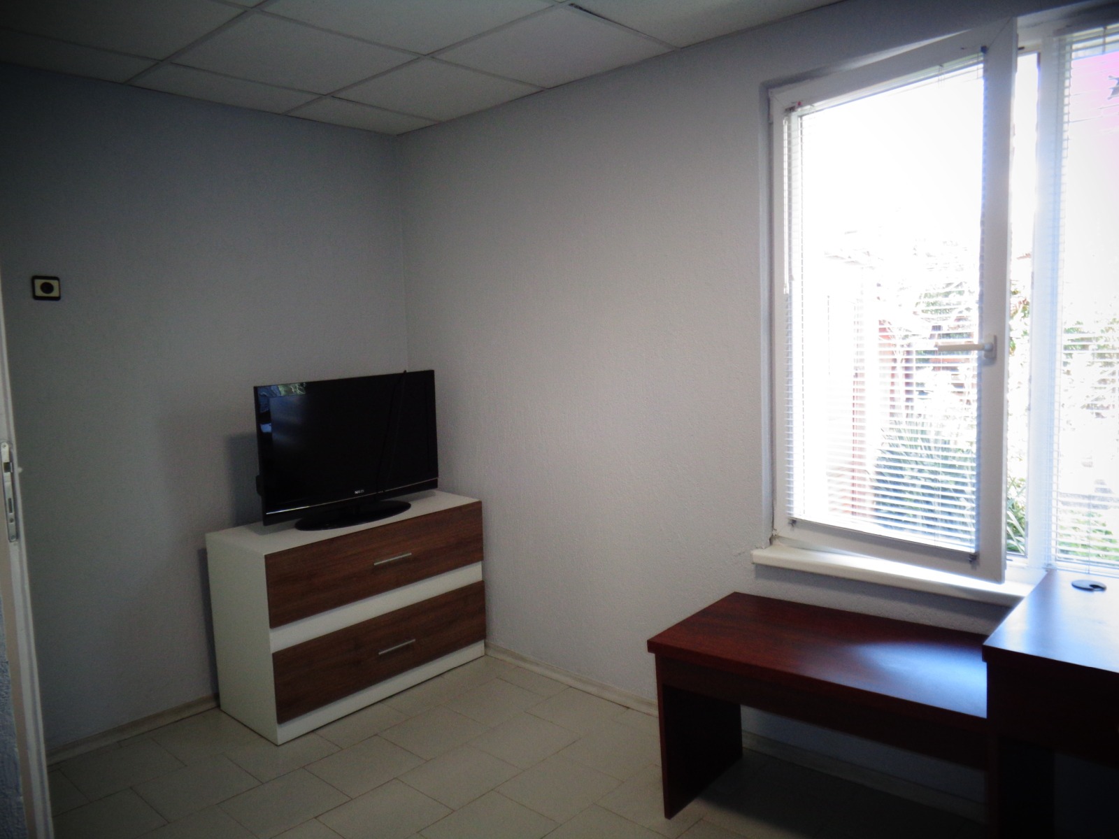 Дава под наем ЕТАЖ ОТ КЪЩА, гр. София, област София-град, снимка 7 - Етаж от къща - 53768806