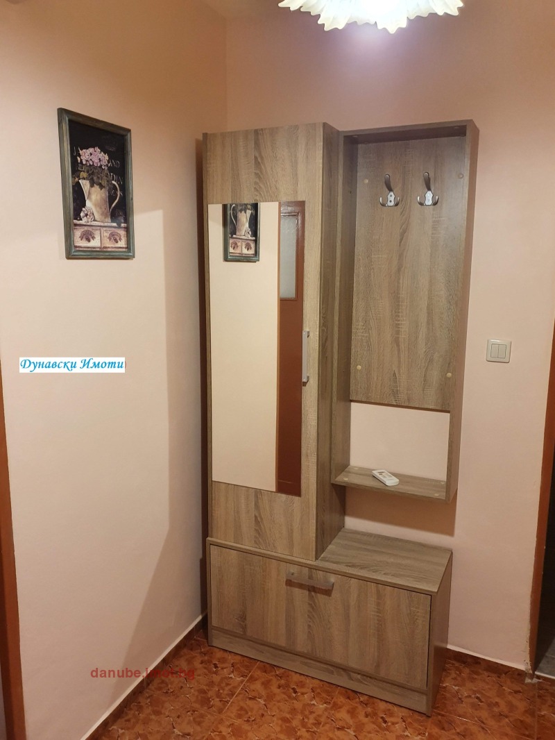 Дава под наем  1-стаен град Русе , Възраждане , 45 кв.м | 15557049 - изображение [8]
