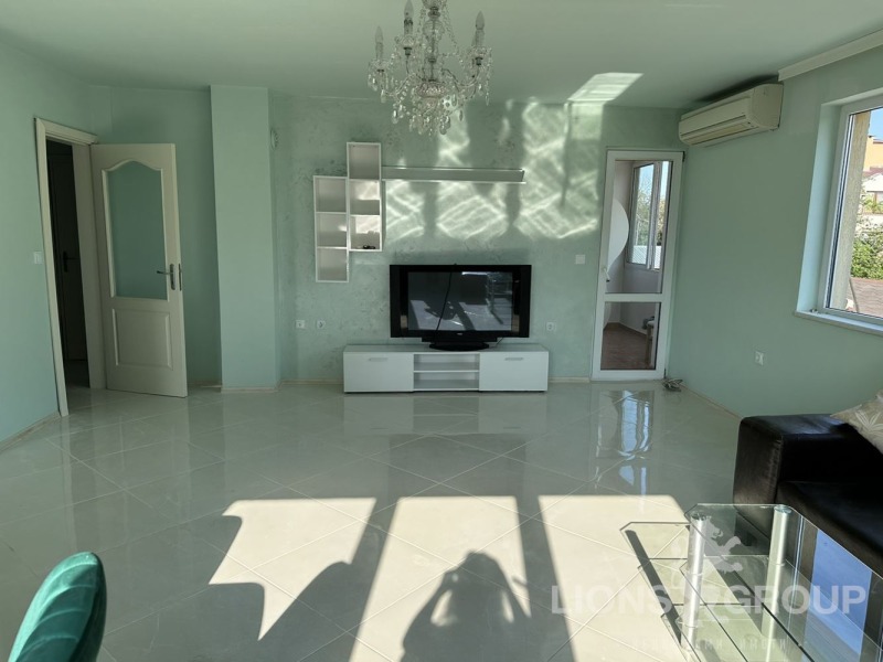 Дава под наем  3-стаен град Варна , Бриз , 135 кв.м | 42749529 - изображение [6]