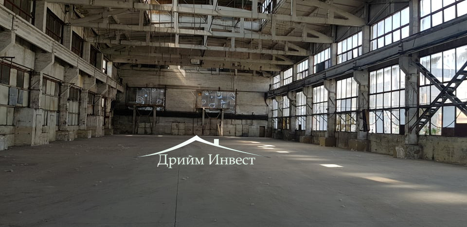 Дава под наем ПРОМ. ПОМЕЩЕНИЕ, гр. Пловдив, Индустриална зона - Юг, снимка 2 - Производствени сгради - 49953879