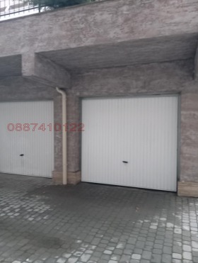 ГАРАЖ, ПАРКОМЯСТО, 18 m2